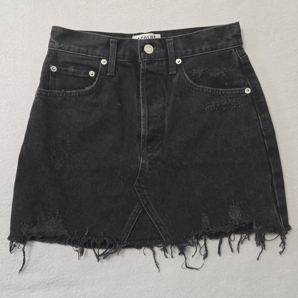 AGOLDE Quinn High Rise Distressed Denim Mini Skirt in Black Womens 25 Freyed Hem
